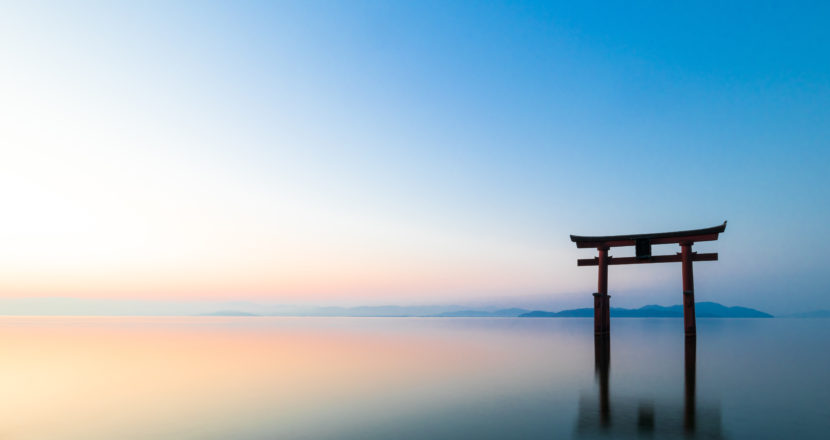 琵琶湖白鬚神社鸟居