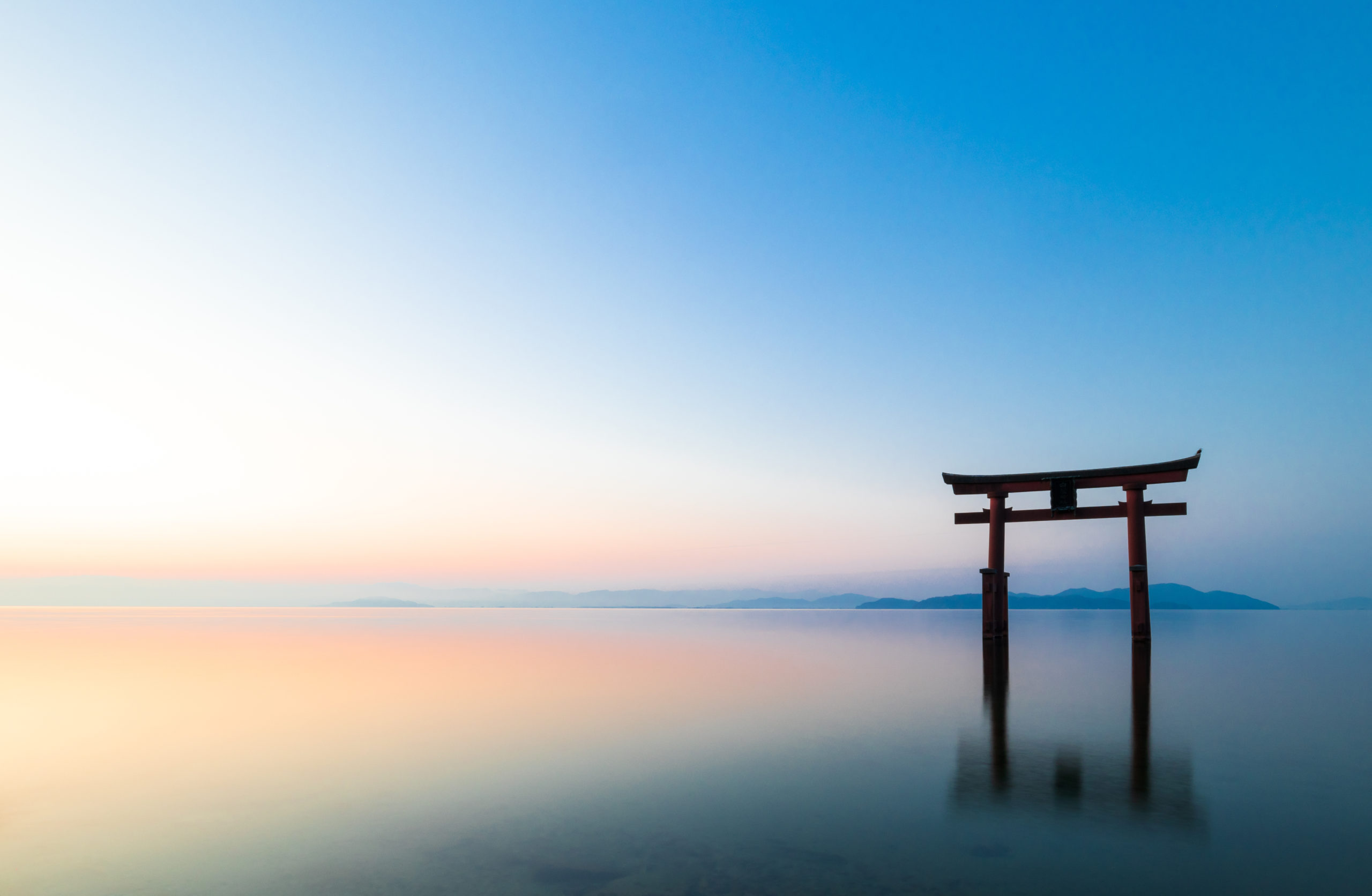 琵琶湖白鬚神社鸟居